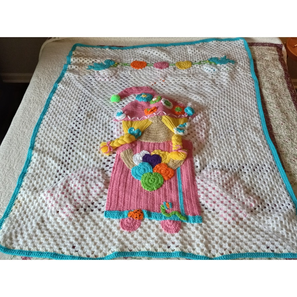 Handmade Reversible Crochet Blanket Sunbonnet Sue Easter Bunny Afghan 3D 46x59"